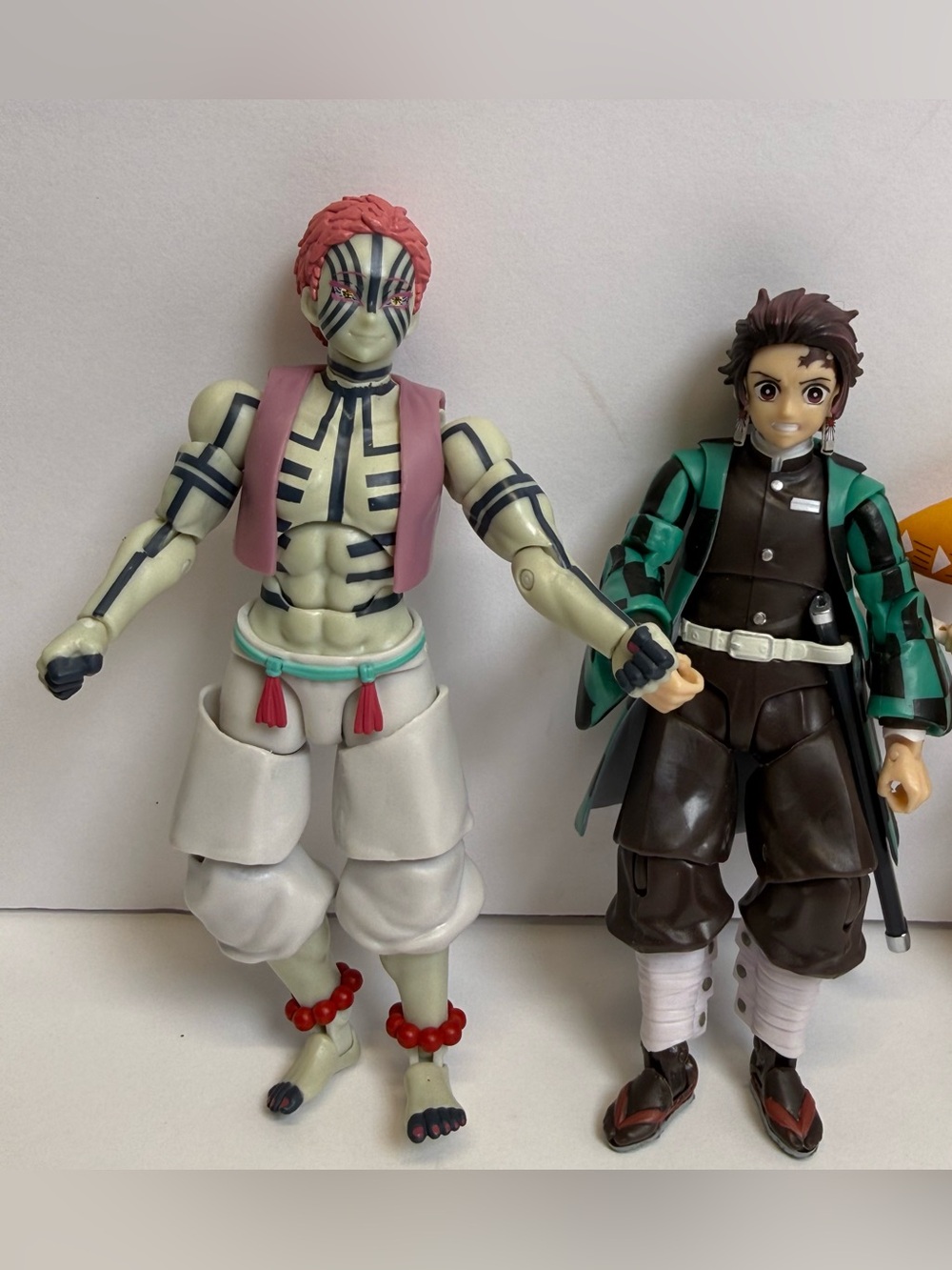 Bandai Demon Slayer Definition Ultimate Legends INOSUKE AKAZA Zenitsu Figure Lot - Picture 2 of 5